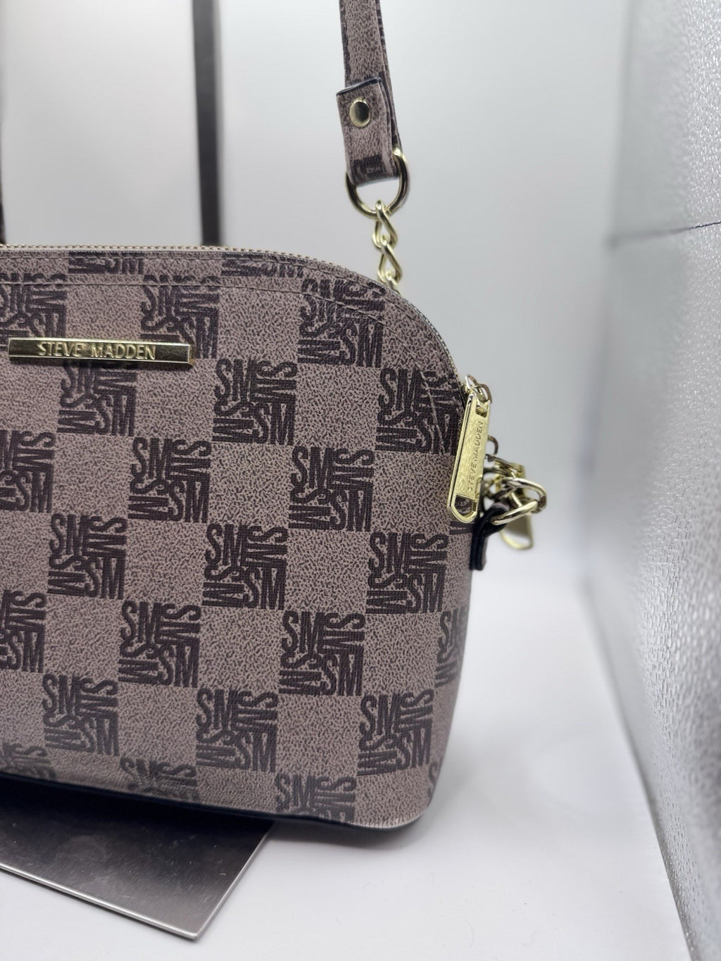 Steve Madden Women’s Maggie Dome Crossbody HandBag Shoulder Bag