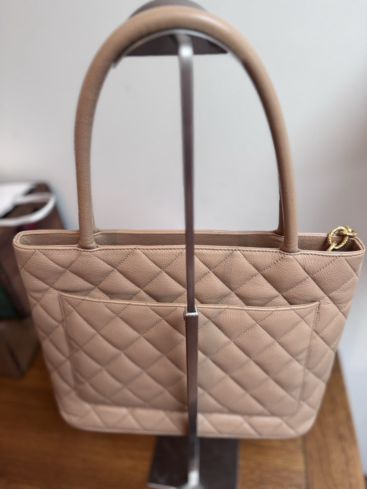 CHANEL Beige Medallion Tote,zip Closure quilted caviar leather