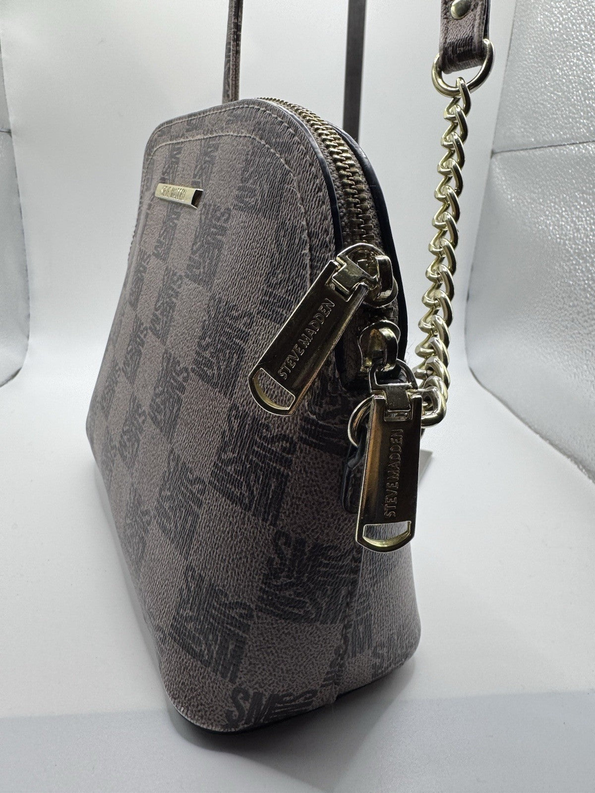 Steve Madden Women’s Maggie Dome Crossbody HandBag Shoulder Bag