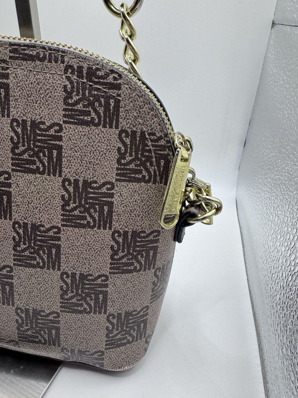 Steve Madden Women’s Maggie Dome Crossbody HandBag Shoulder Bag