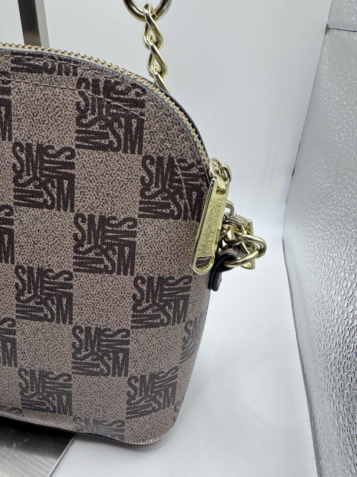 Steve Madden Women’s Maggie Dome Crossbody HandBag Shoulder Bag