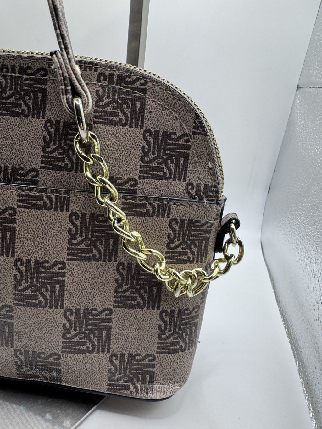 Steve Madden Women’s Maggie Dome Crossbody HandBag Shoulder Bag