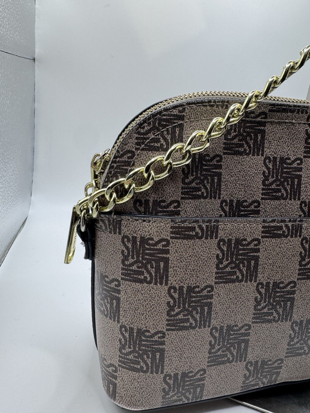 Steve Madden Women’s Maggie Dome Crossbody HandBag Shoulder Bag