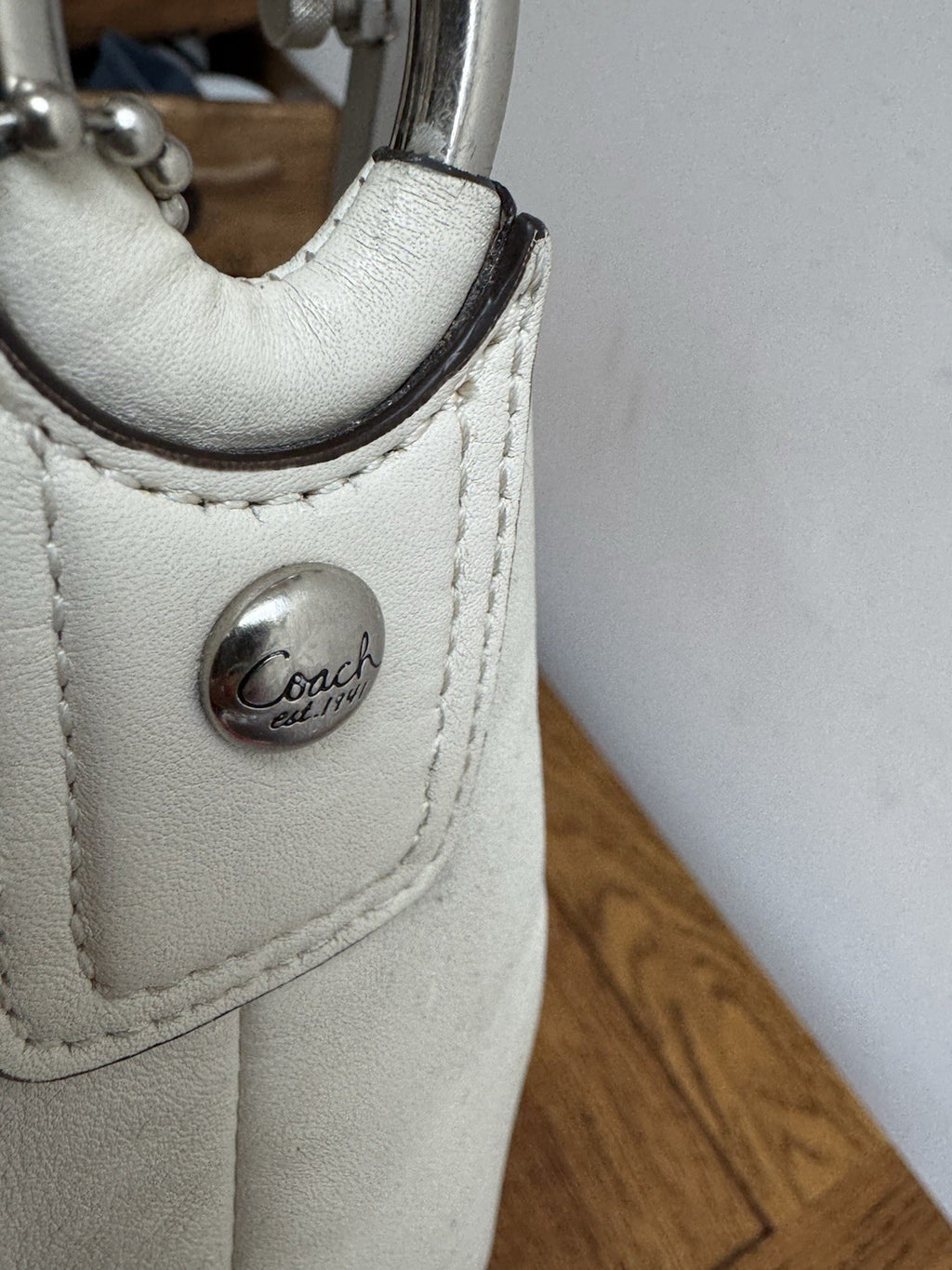 Coach vintage Genuine Kristin Leather Cream  Hobo Shoulder Bag