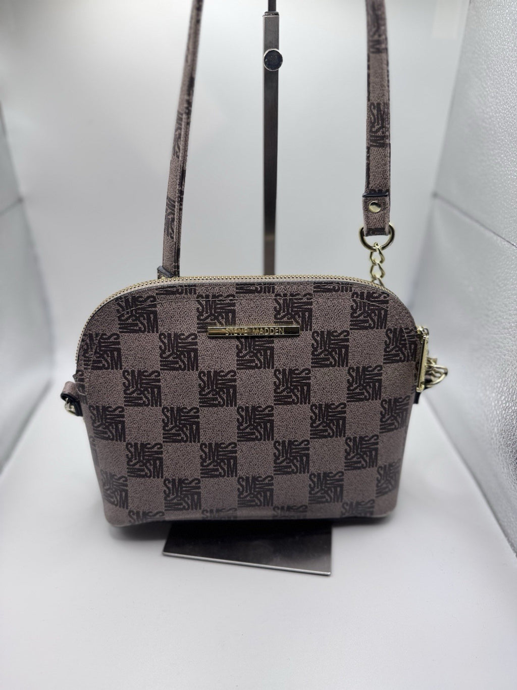 Steve Madden Women’s Maggie Dome Crossbody HandBag Shoulder Bag