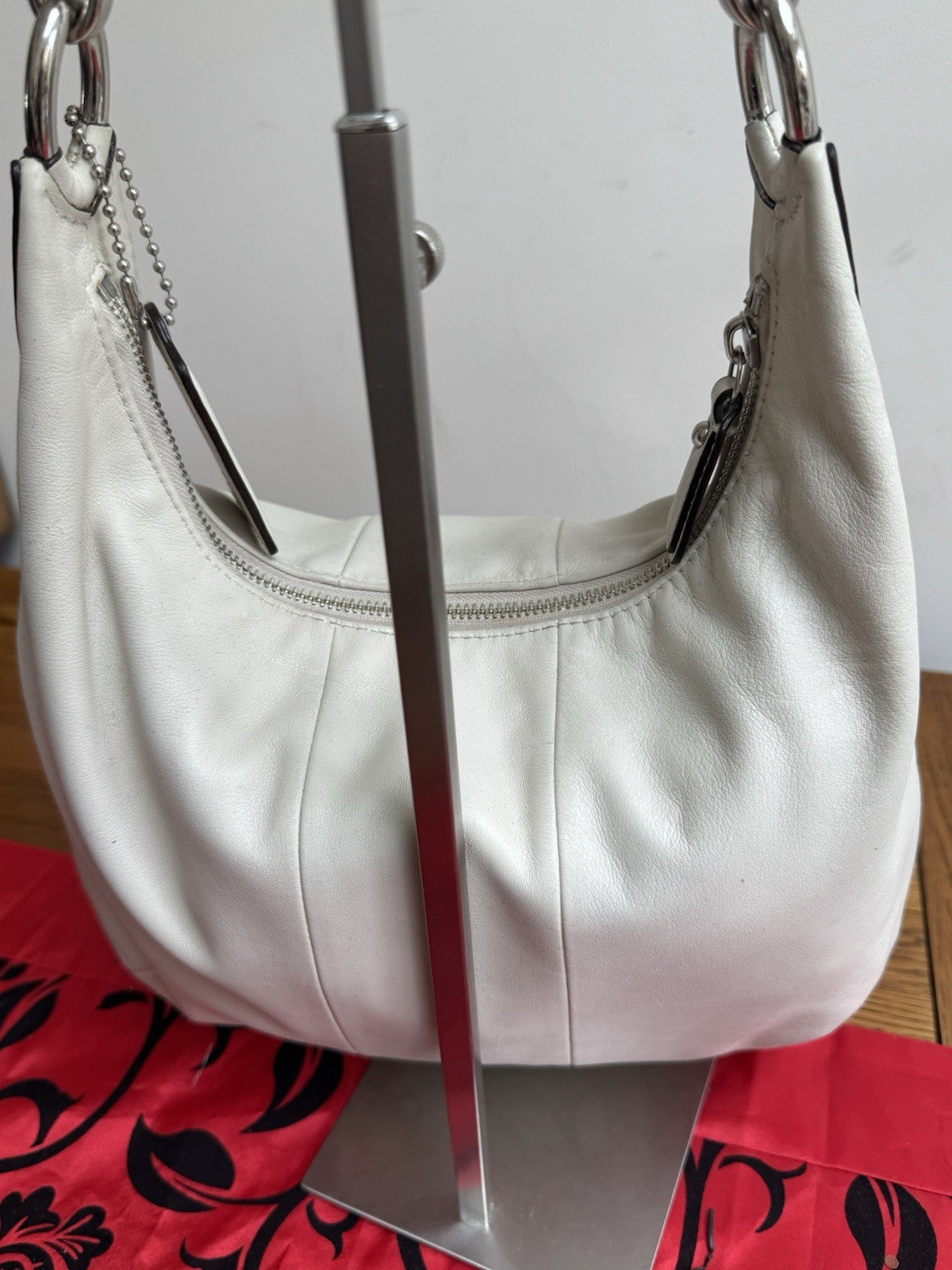 Coach vintage Genuine Kristin Leather Cream  Hobo Shoulder Bag