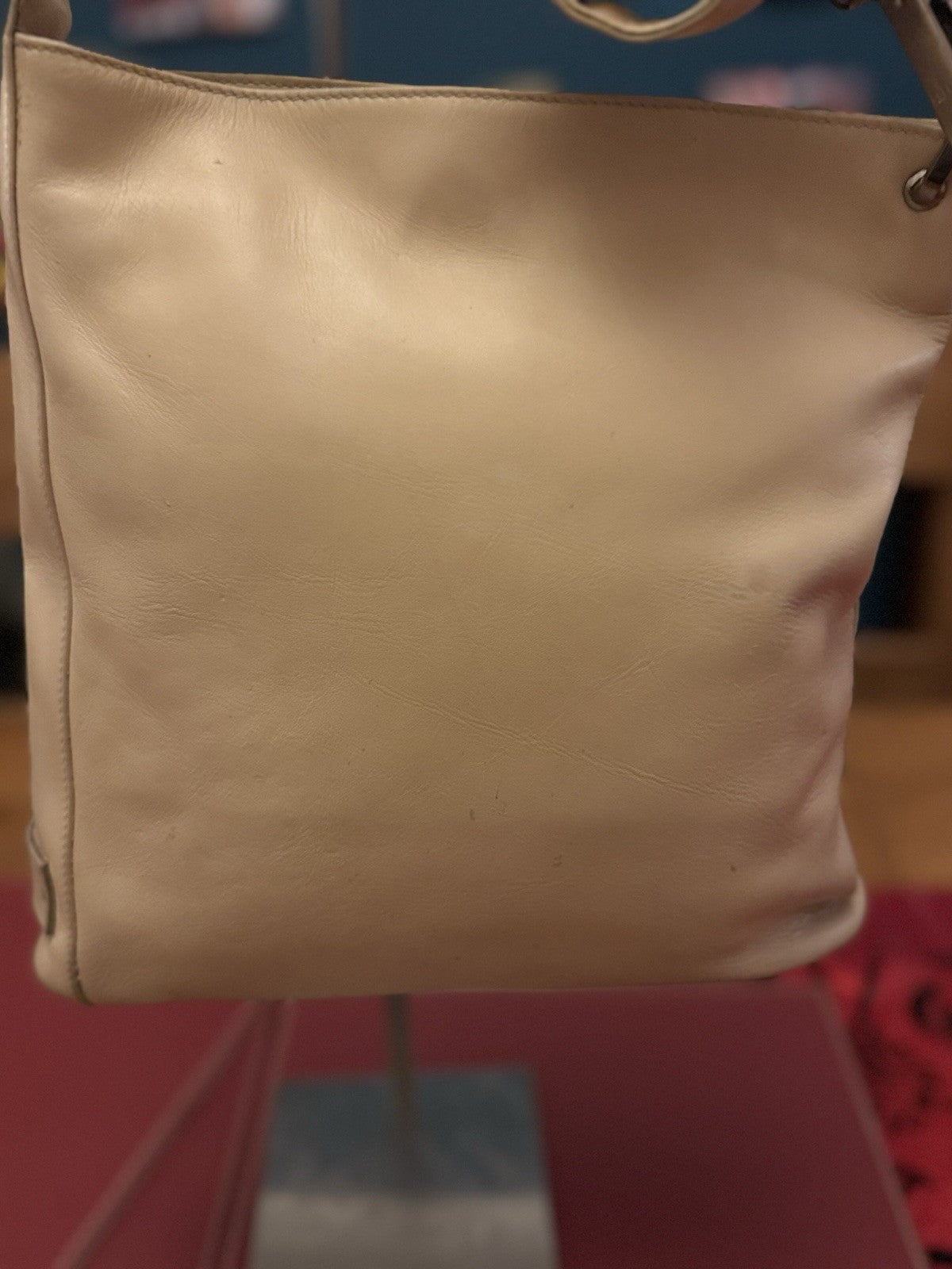 Women’s Vintage 80’s Gucci Nude Calfskin Leather Shoulder Bag