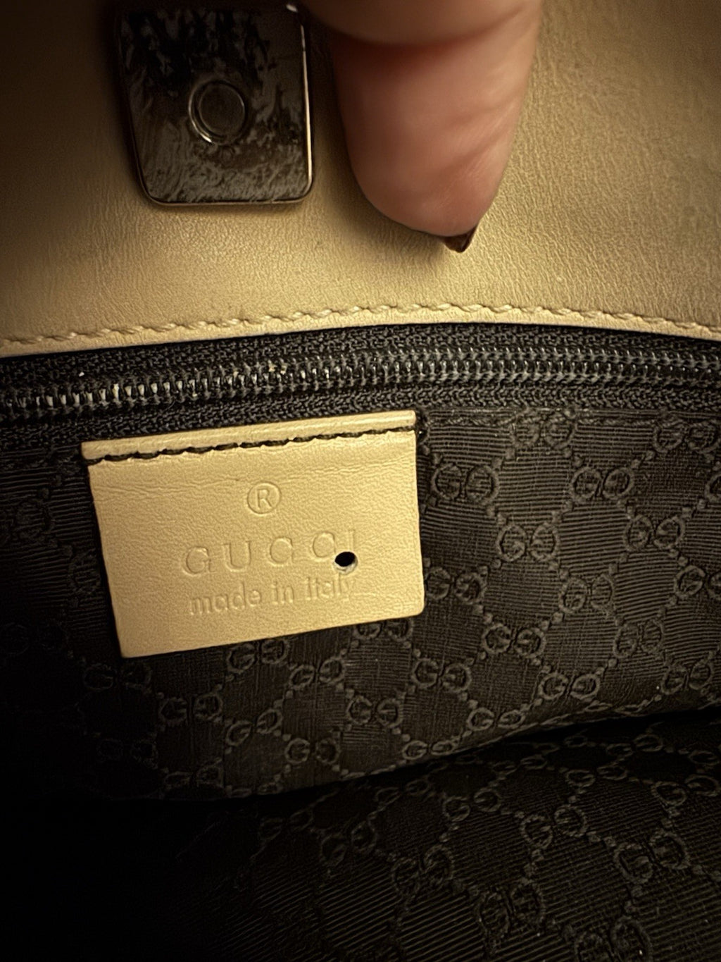Women’s Vintage 80’s Gucci Nude Calfskin Leather Shoulder Bag