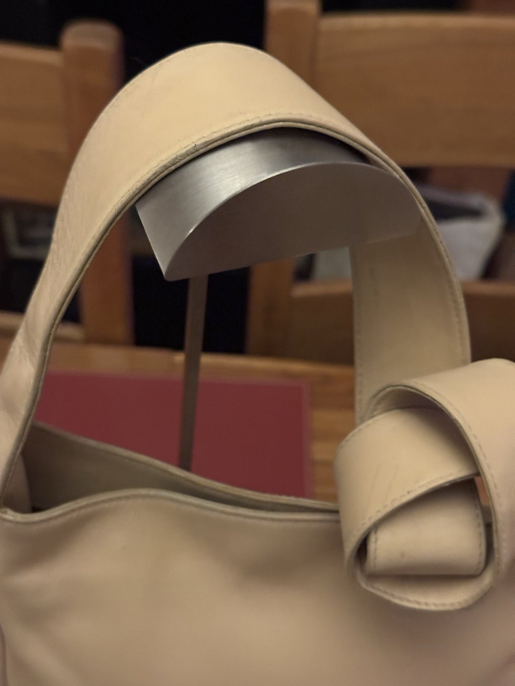 Women’s Vintage 80’s Gucci Nude Calfskin Leather Shoulder Bag